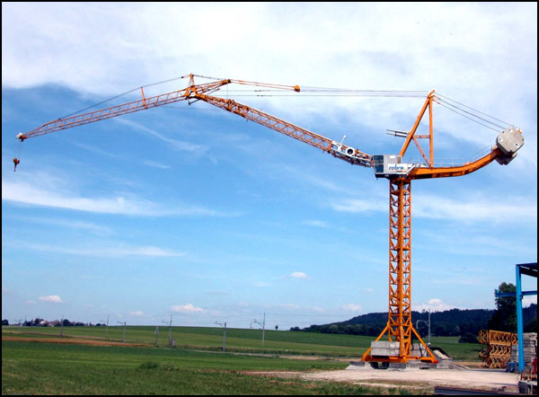 Cobra-Crane : A revolutionary crane